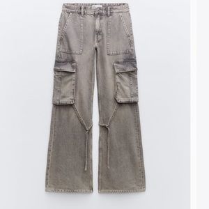 NWT Zara cargo pants size 38, size 6, never worn